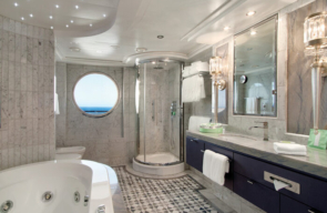 Vista Suite Desire Cruise 2024 Bathroom
